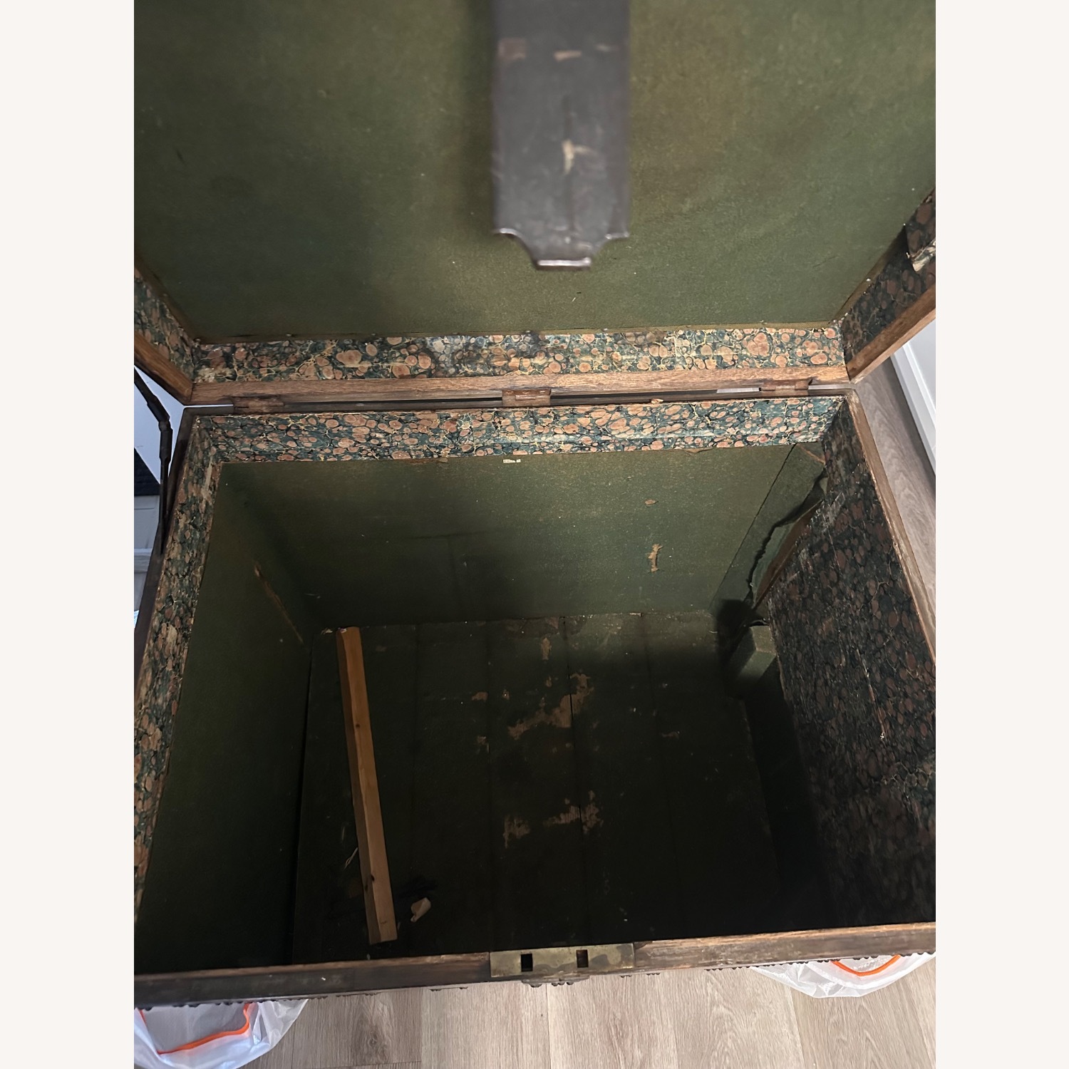 Vintage/Antique Dark Brown Metal Chest - image-5