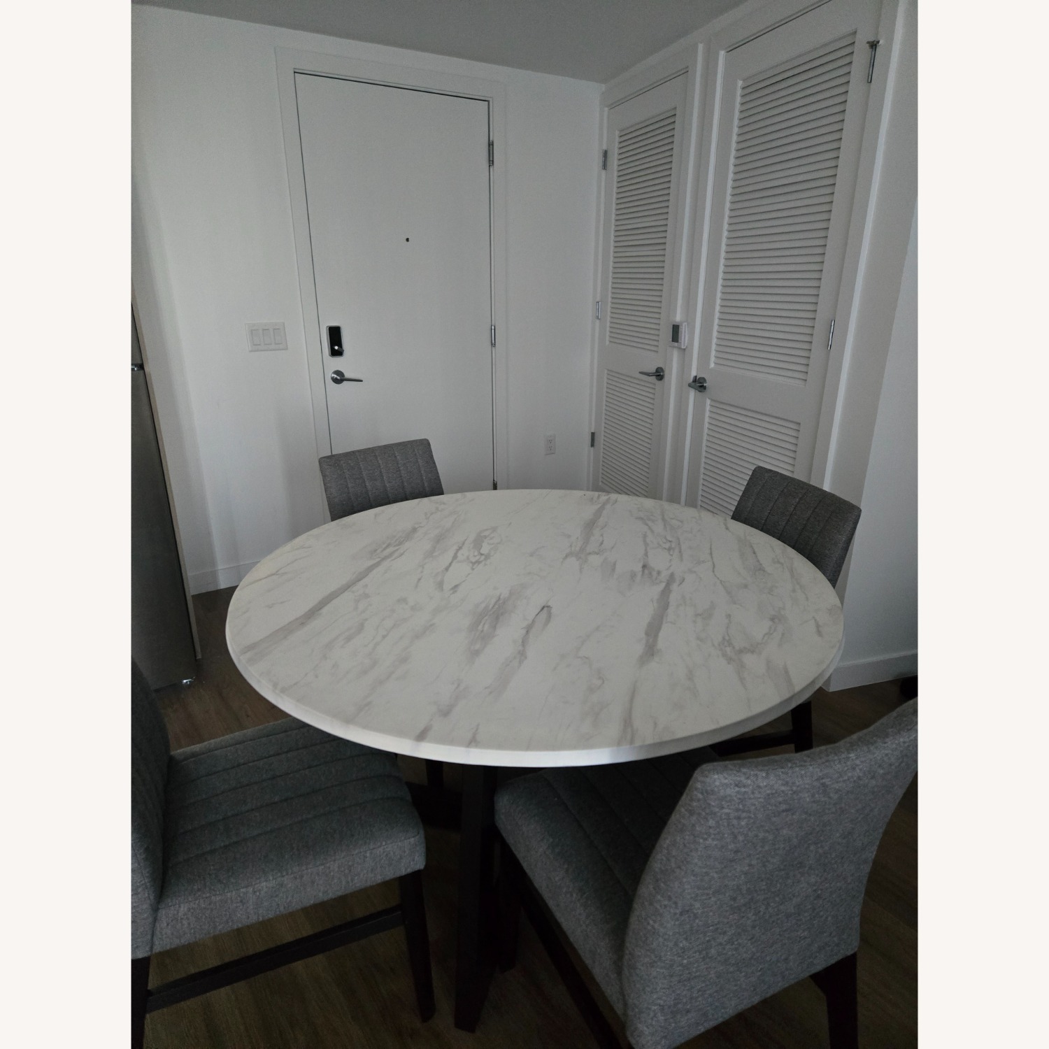 Dining Set - image-1