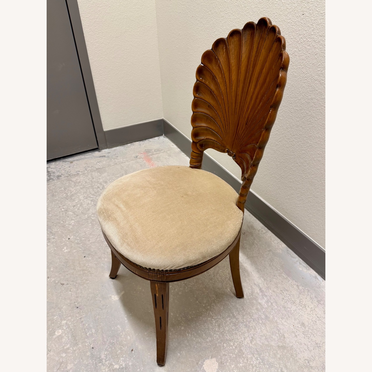 Vintage/Antique Dark Brown Accent Chair - image-2