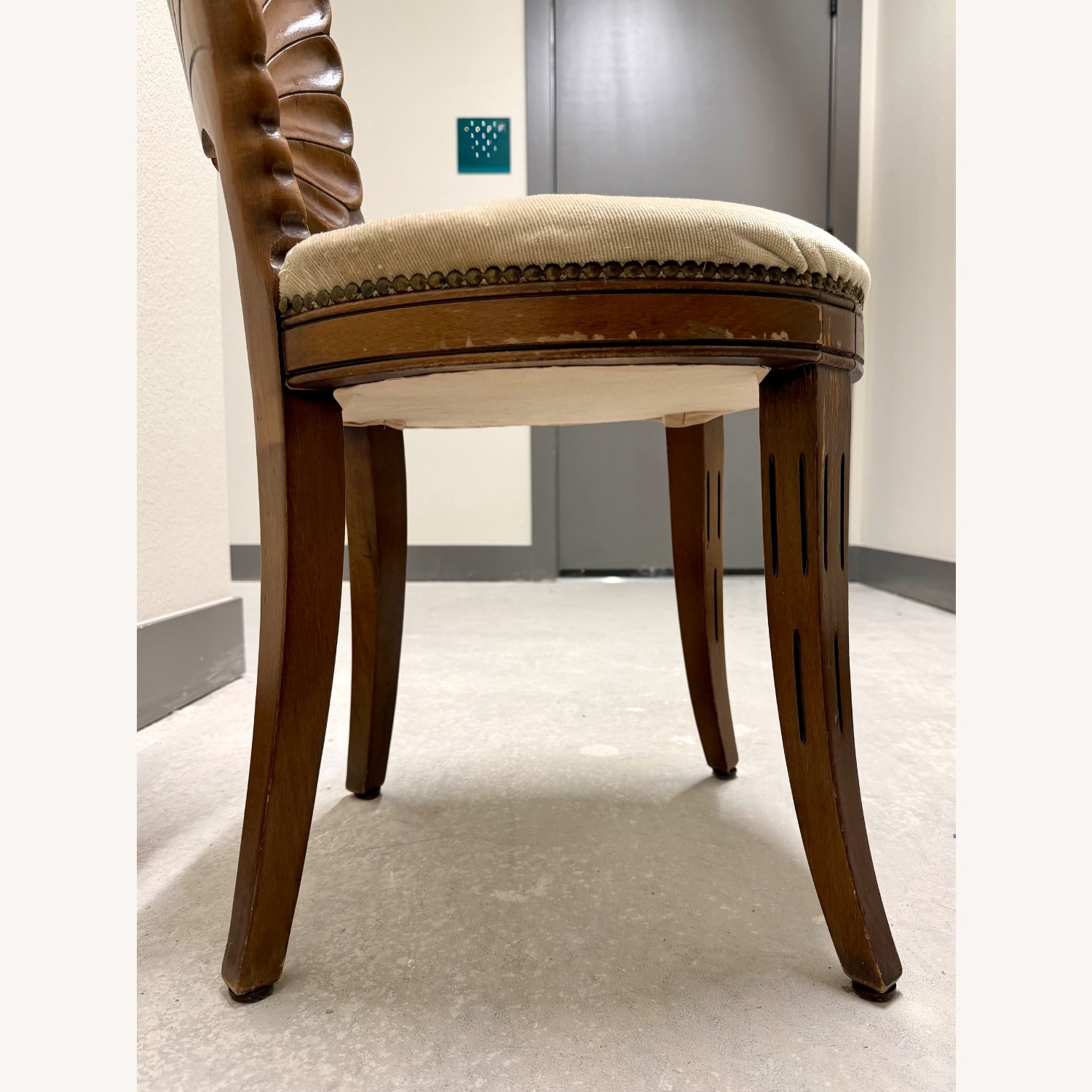 Vintage/Antique Dark Brown Accent Chair - image-5