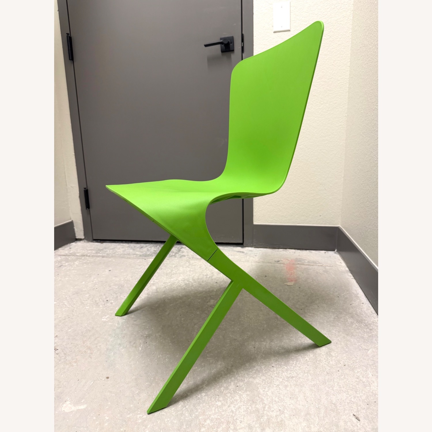 Knoll Washington Skin Green Dining Chair - image-5