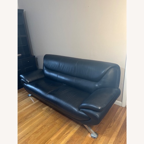 Used Raymour & Flanigan Black Leather 3+ Seater Sofa for sale on AptDeco
