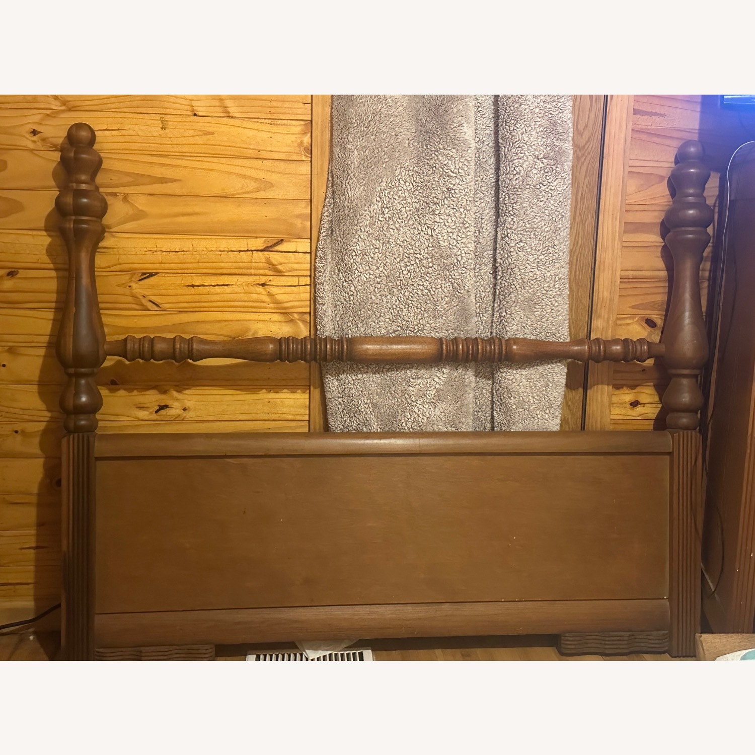 1930's Art Deco Waterfall Bed - image-1