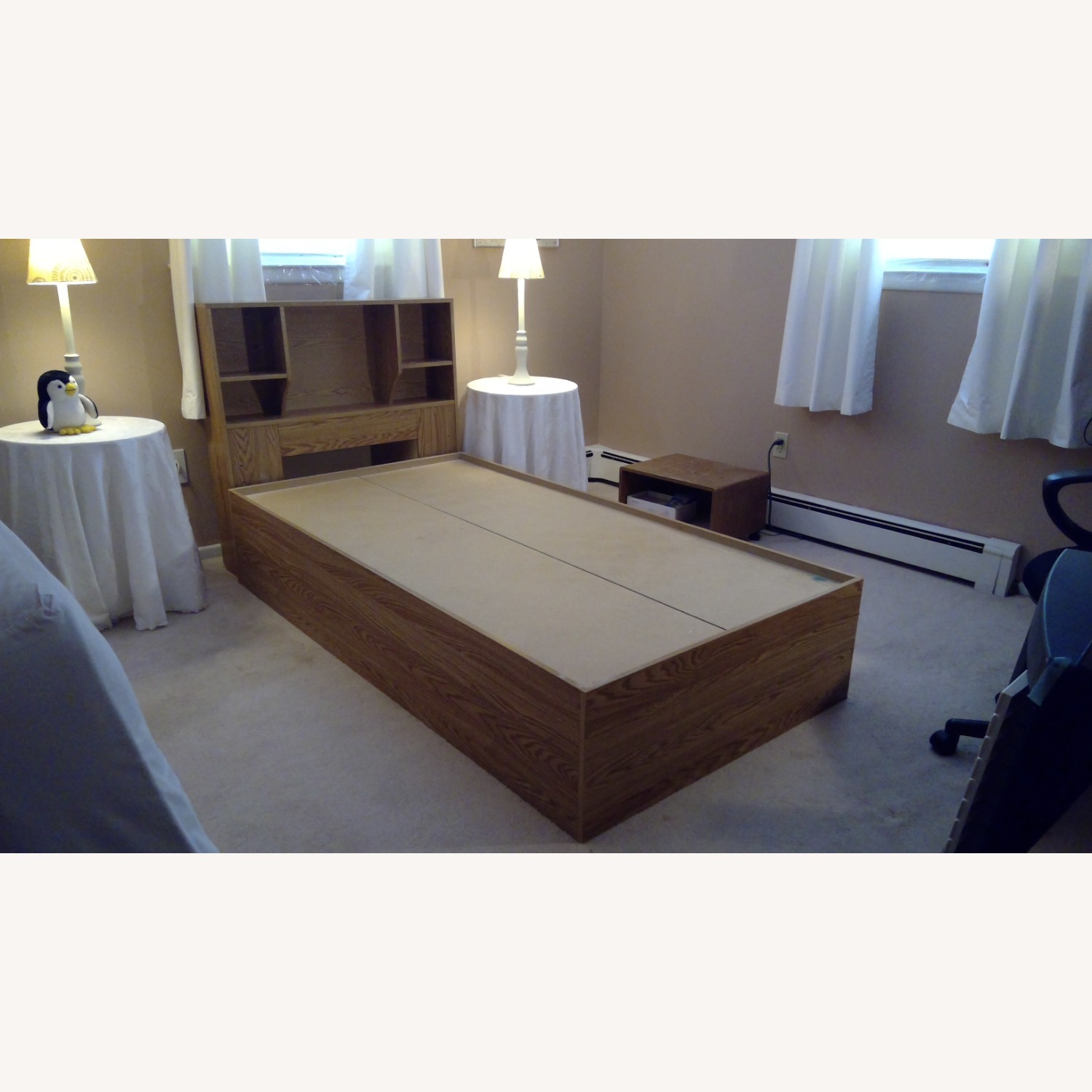 Light Brown Wood Twin Bed - image-6