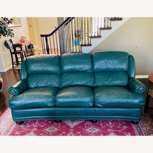 Used Living Spaces Garland White Wood Queen Bed for sale on AptDeco