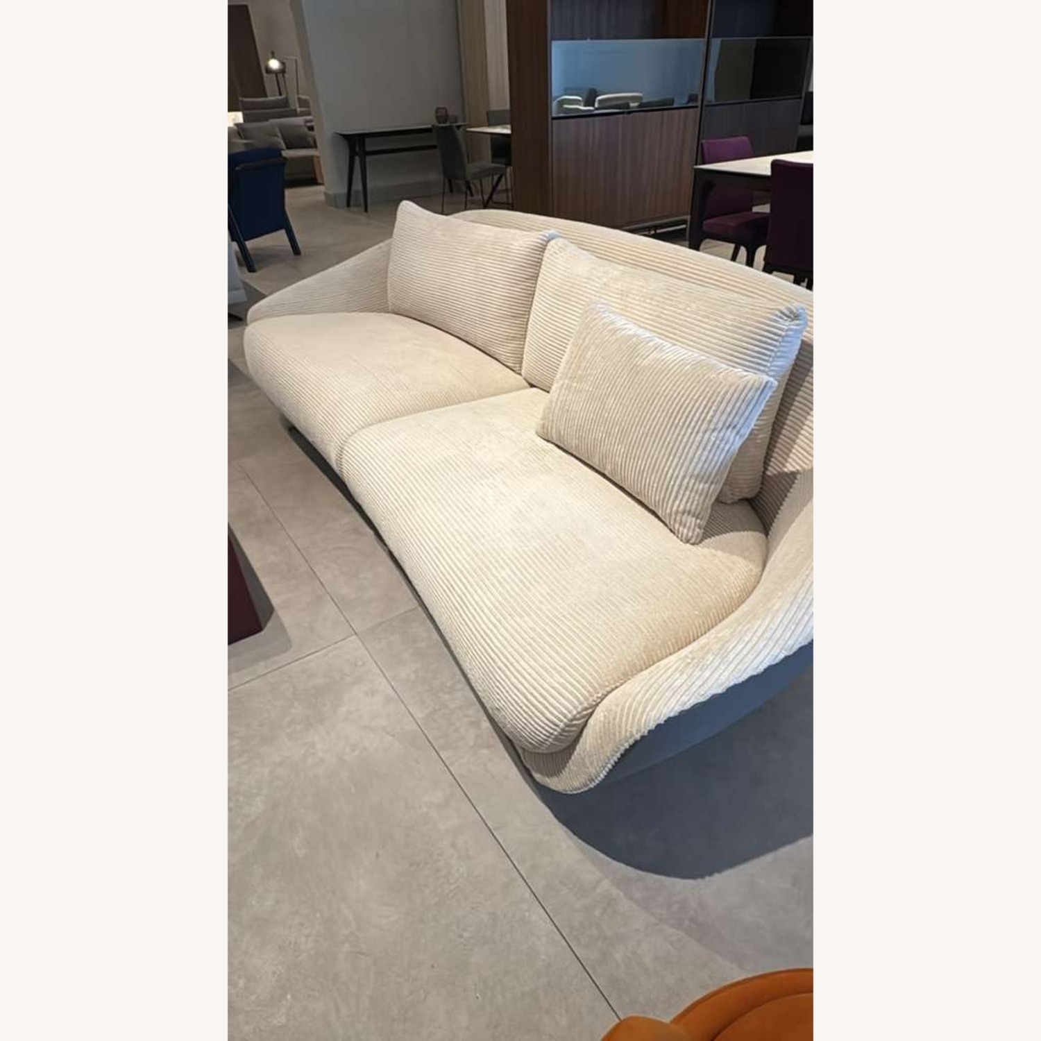 Lazzoni Podia Sofa - image-5