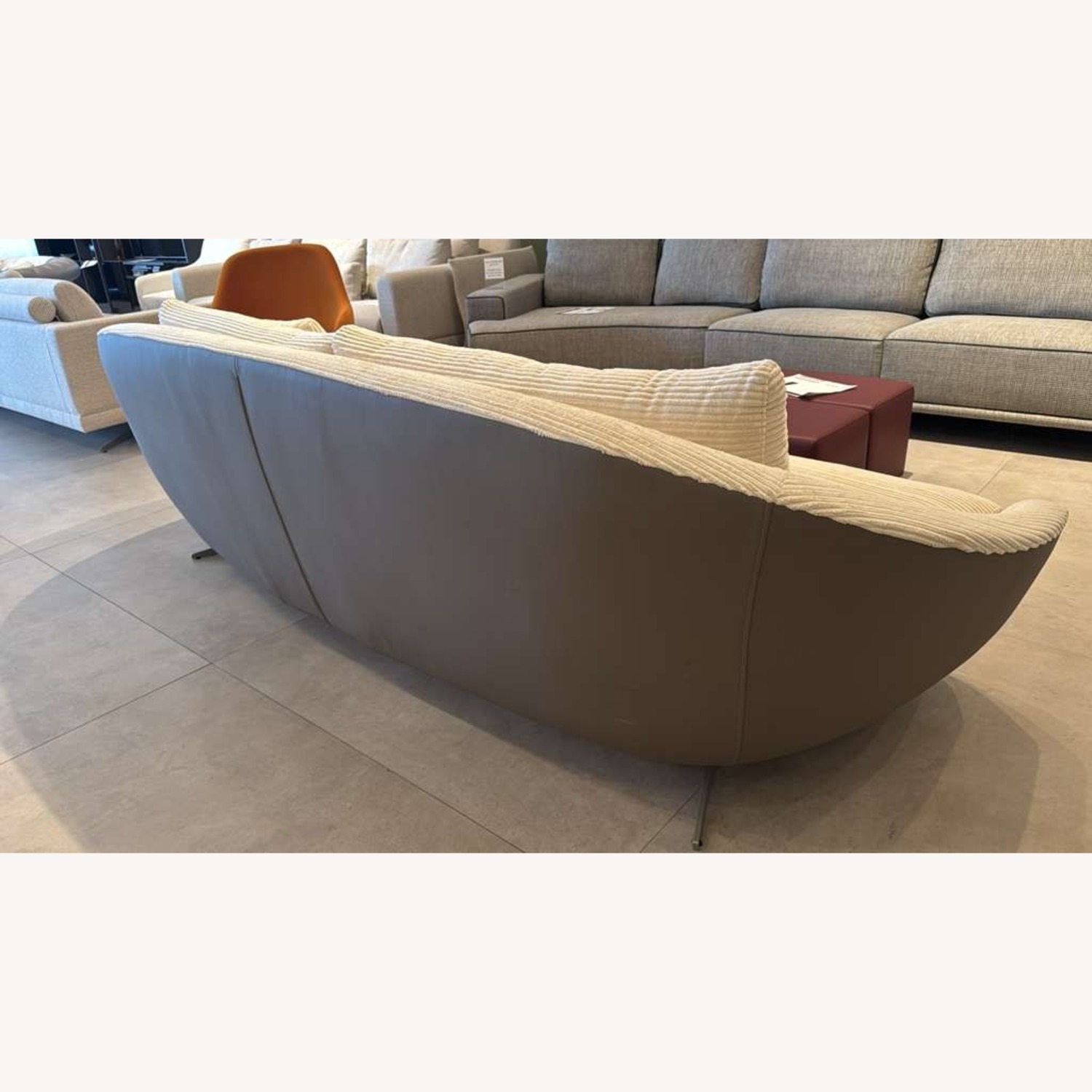 Lazzoni Podia Sofa - image-3