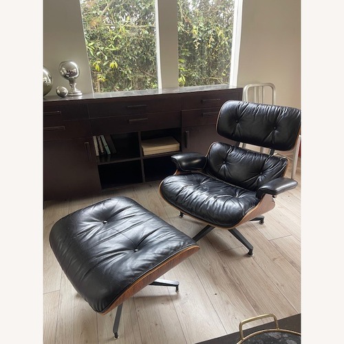 Used Vintage/Antique Eames Chair Black Accent Chair for sale on AptDeco