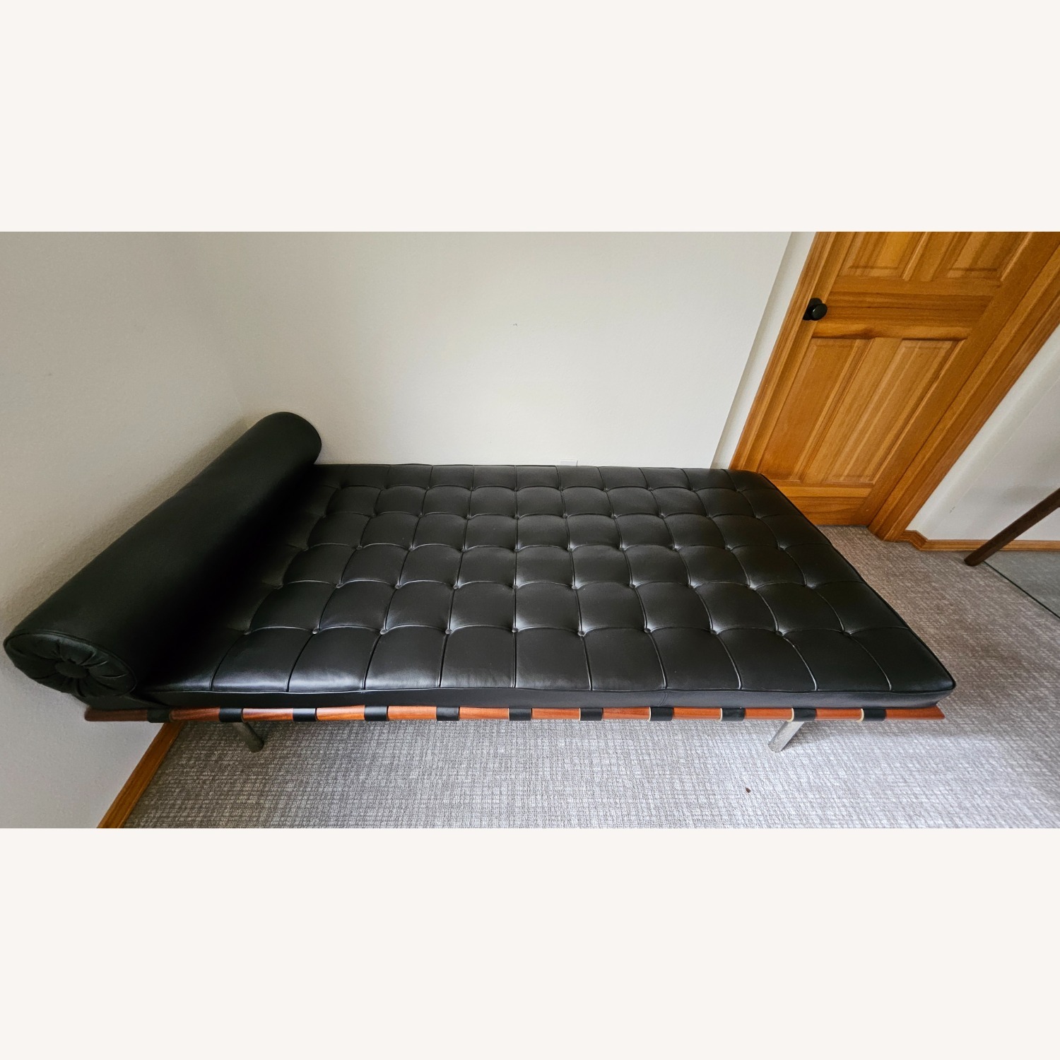 Knoll Barcelona Couch Black Leather Chaise Lounge - image-13