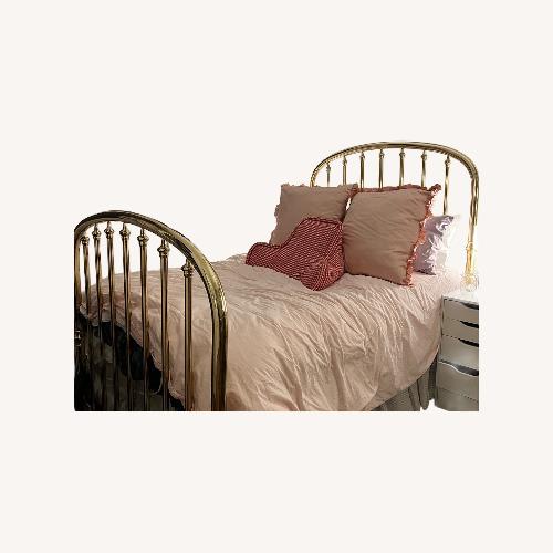 Used Antique Solid Brass Full Bed for sale on AptDeco