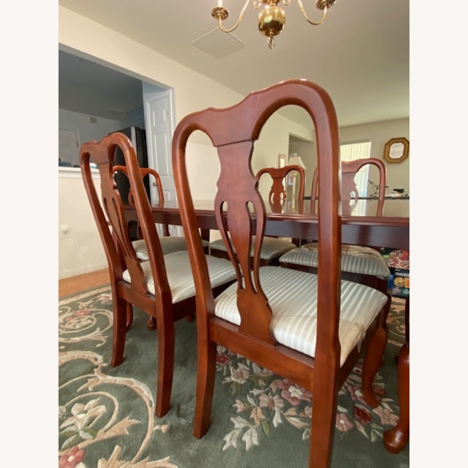 Elegant Cherry Finish Dining Table W 6 Chairs - image-3