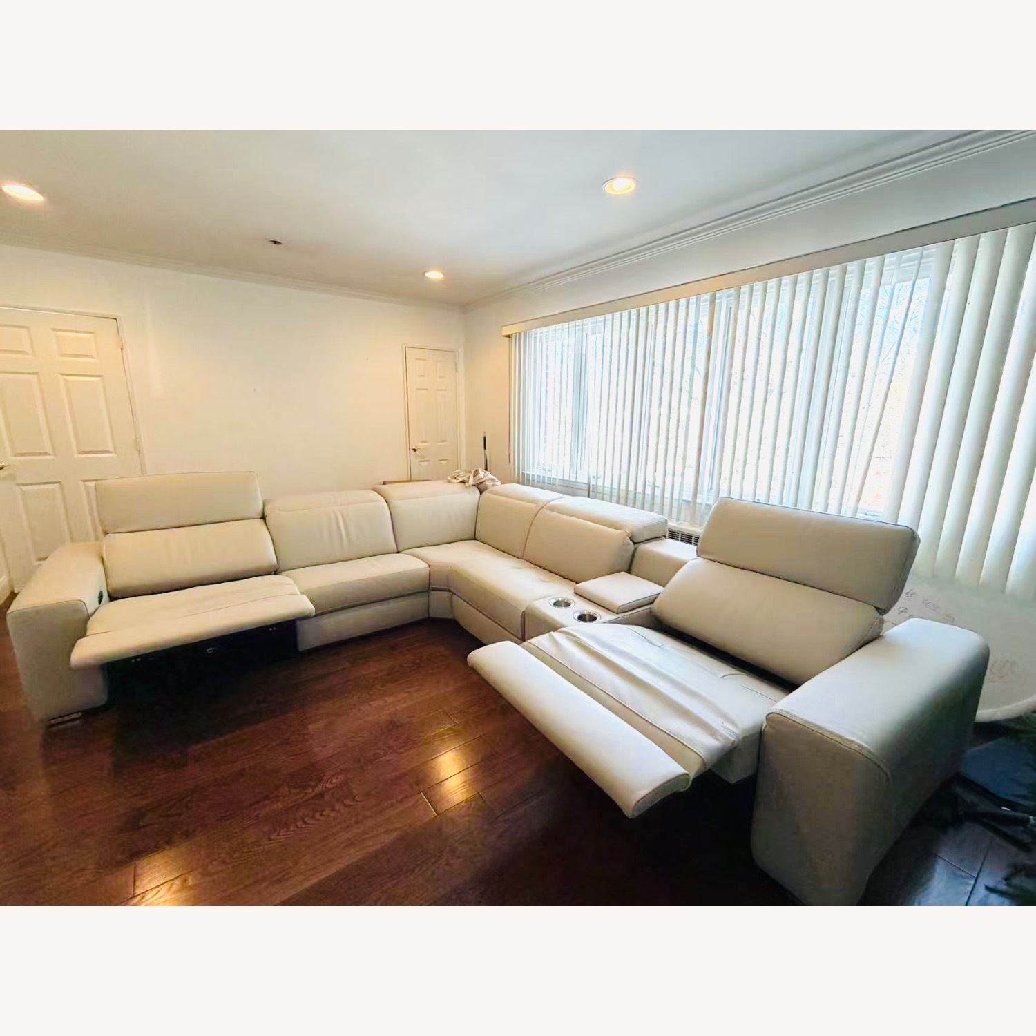 Italian 6 Piece Sectional Sofa with Recliner - image-2