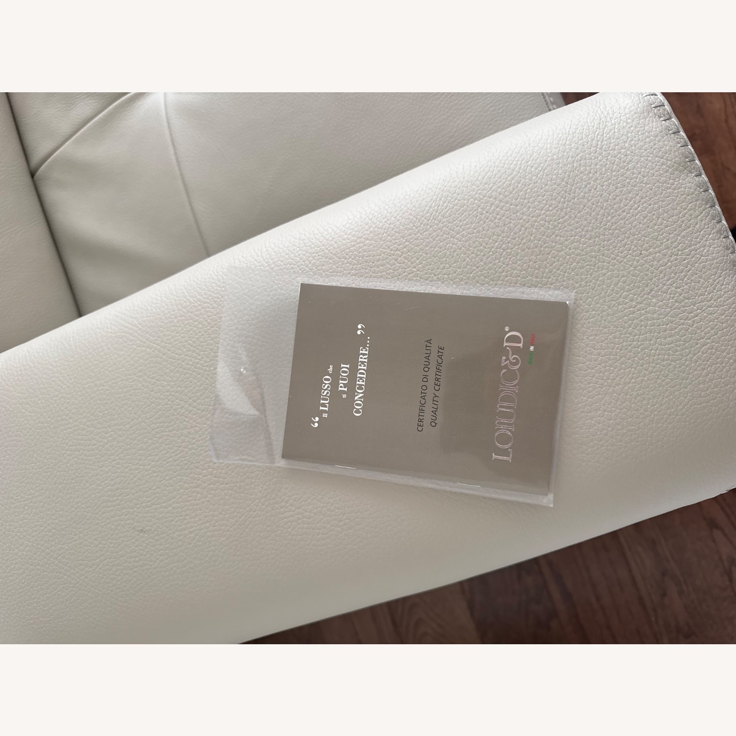 Italian 6 Piece Sectional Sofa with Recliner - image-6