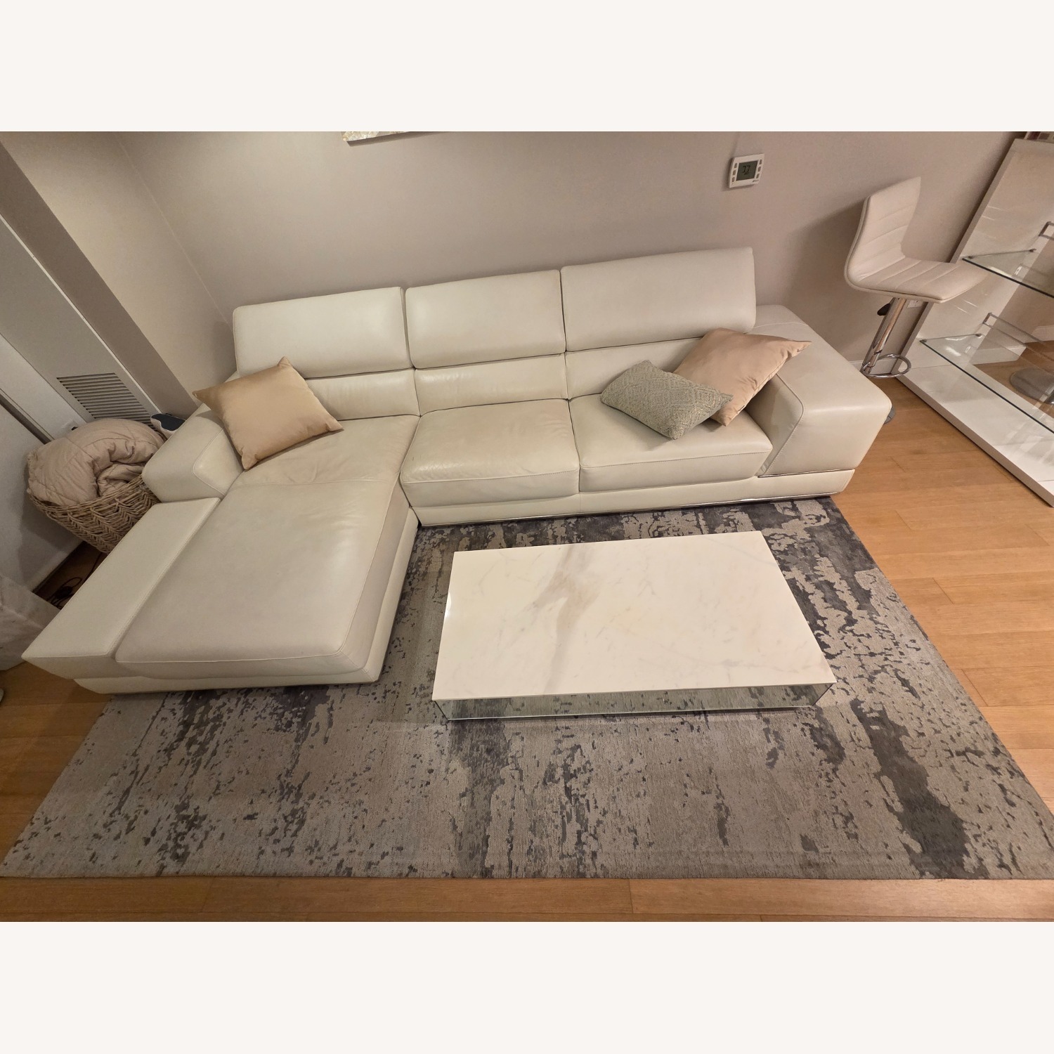 Modani  Bergamo White 2 Piece Sectional - image-1