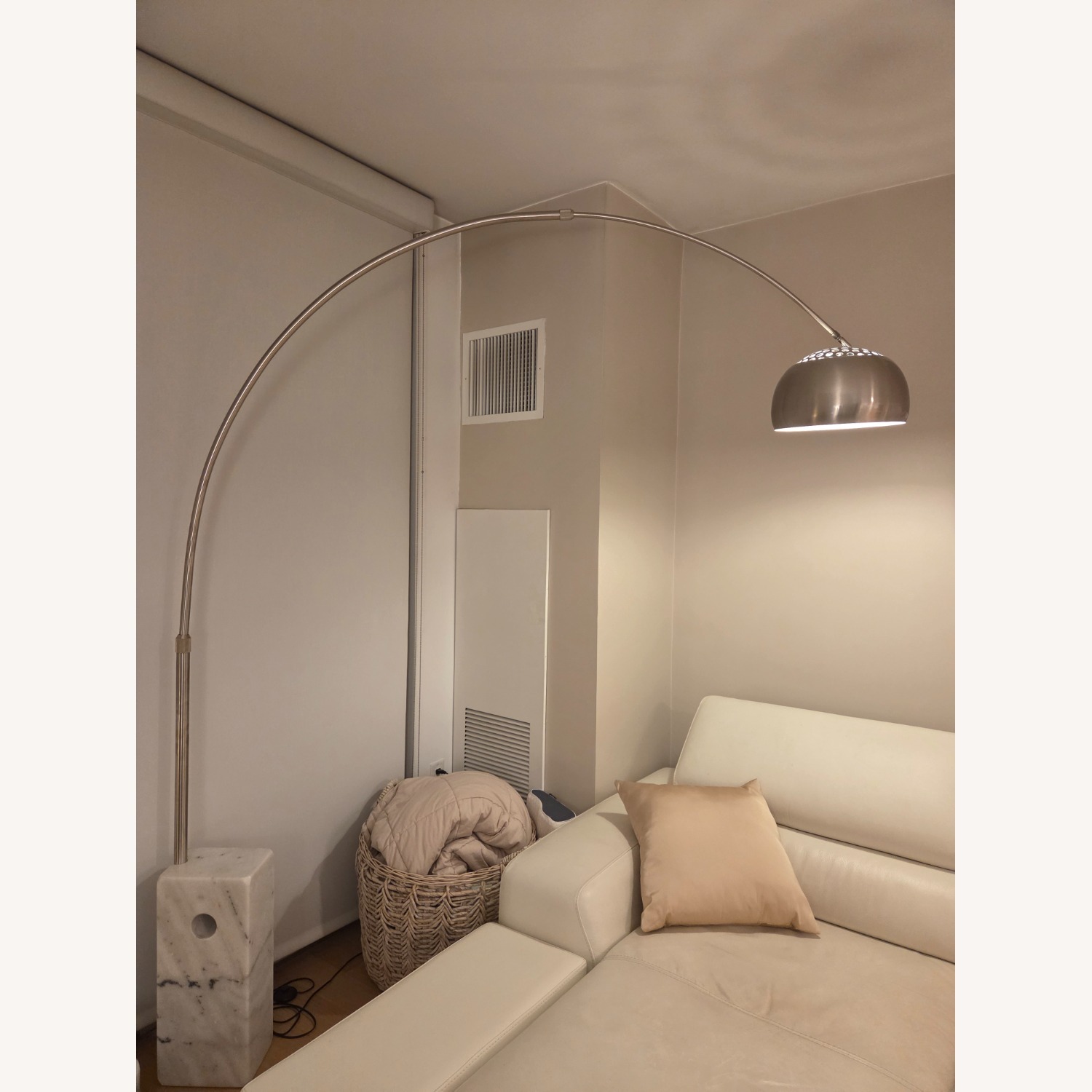 Modani Arco Marble Floor Lamp - image-0