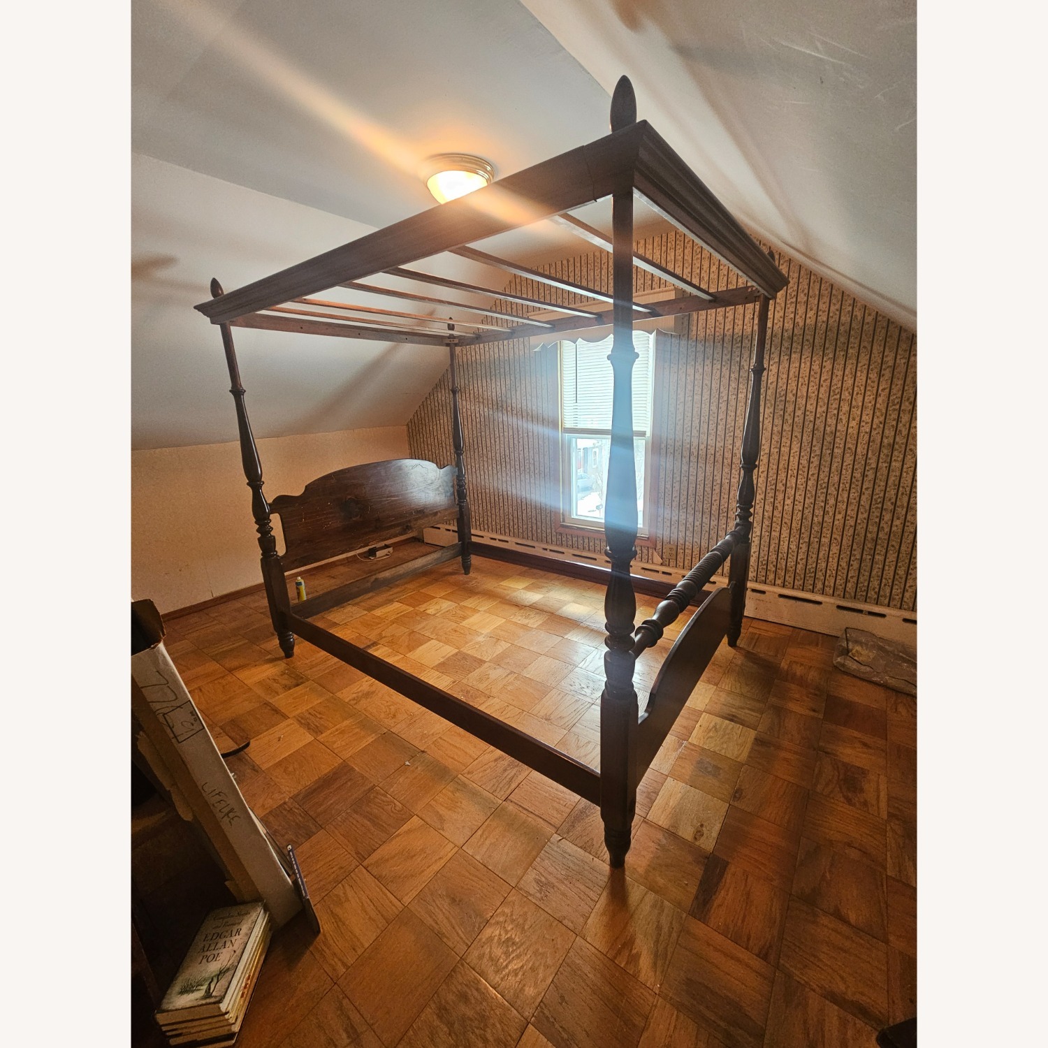 Ethan Allen American Pine Spindal Canopy Bed - image-0