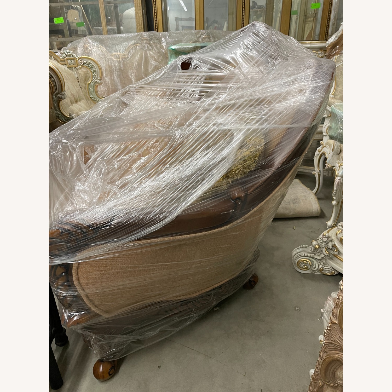 1&1/2 Sofa Chair - image-3