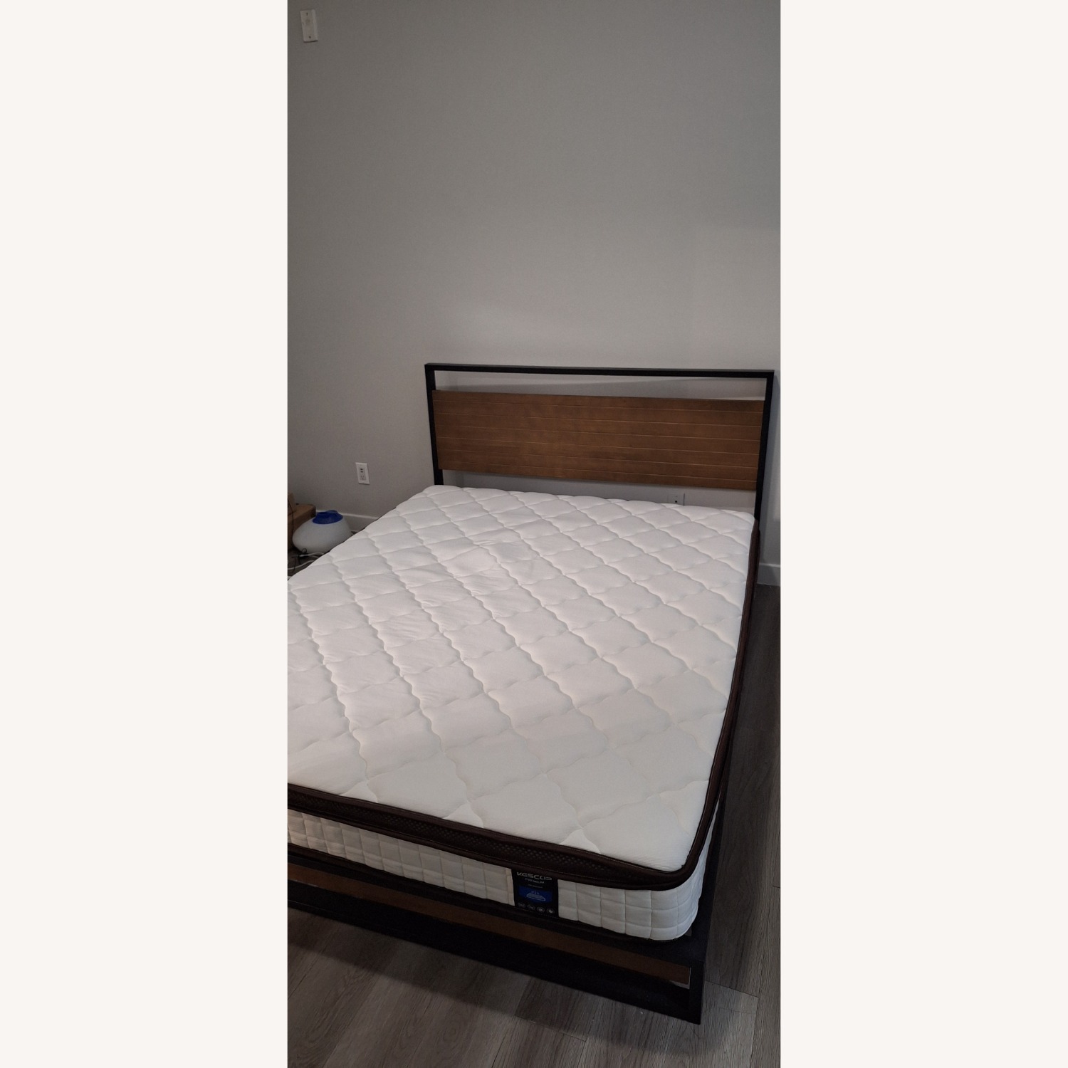 Contemporary Queen Bed - image-1