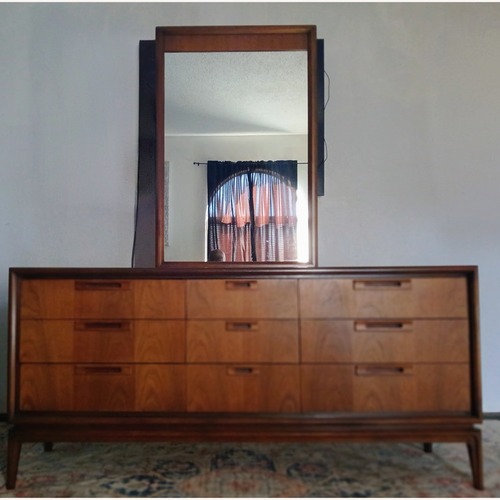 Used United Furniture MCM Dresser & Mirror  for sale on AptDeco
