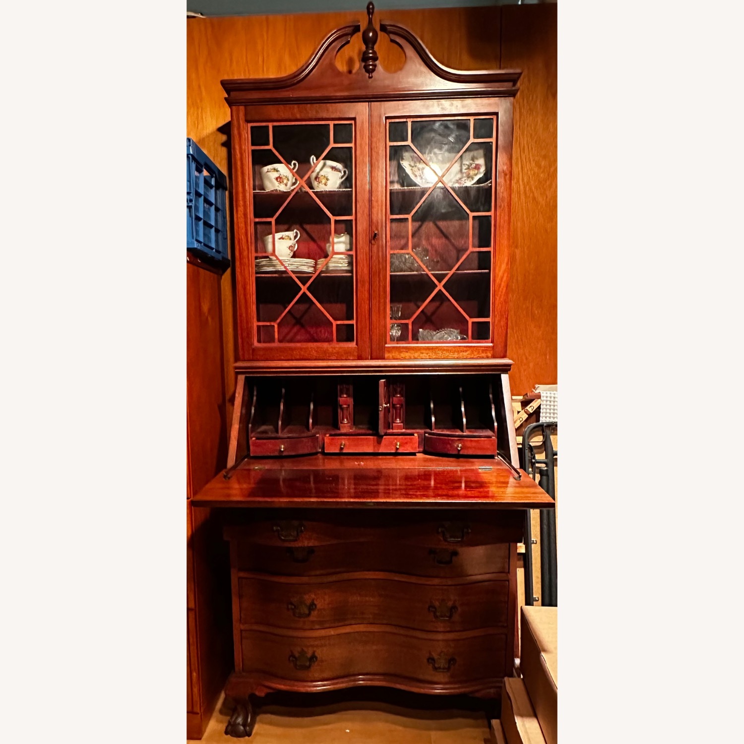 Secretary Desk/Hutch Ball-claw Feet - image-0
