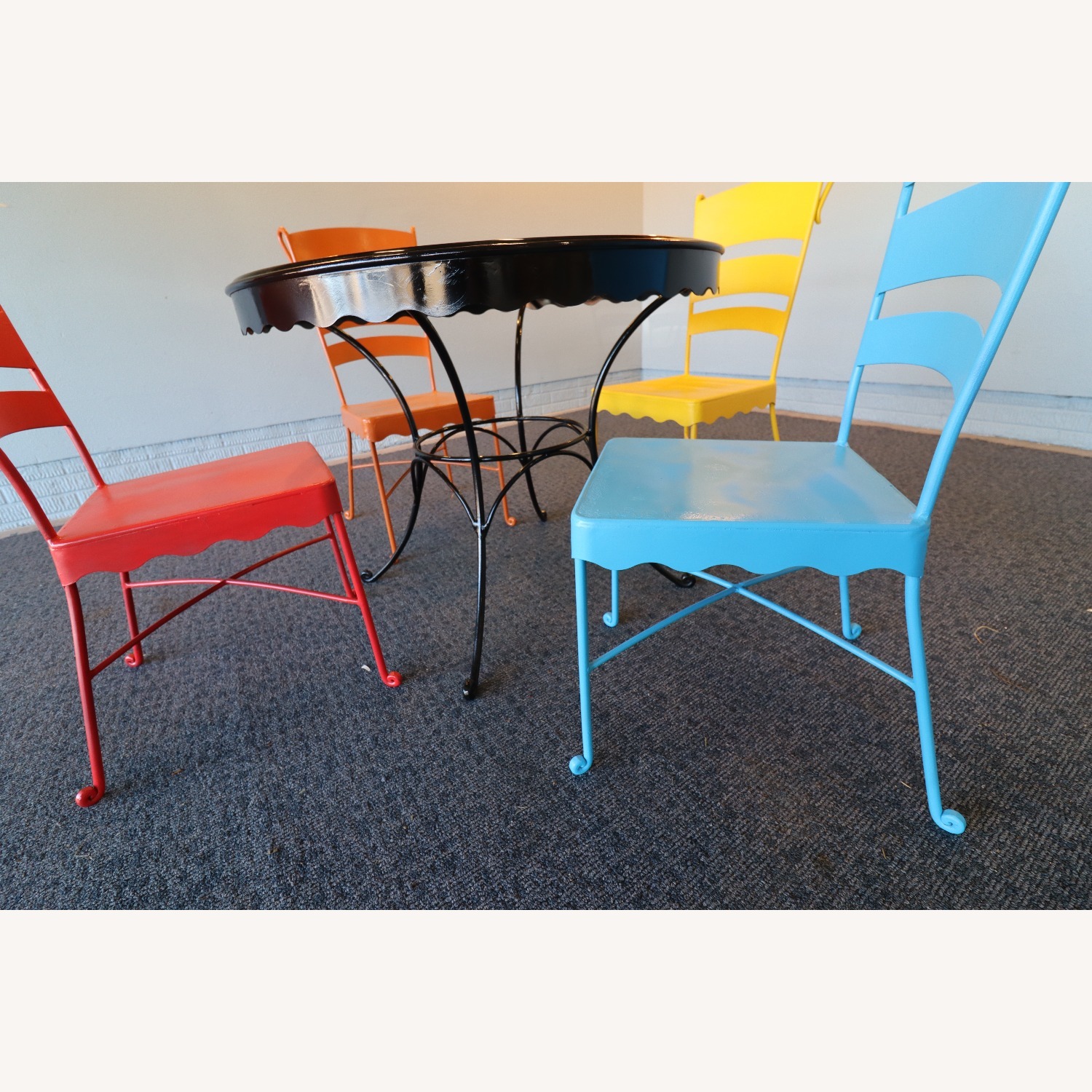 Vintage/Antique Patio Furniture - image-4