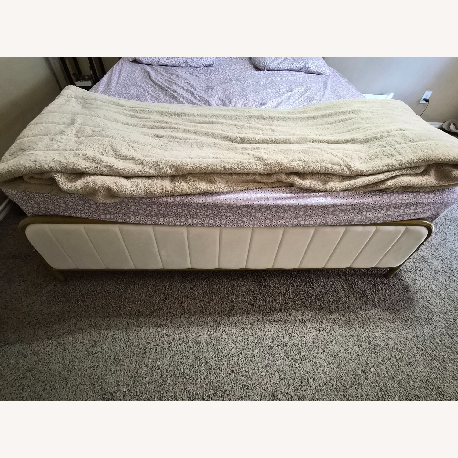 Amazon White Metal King Bed - image-2