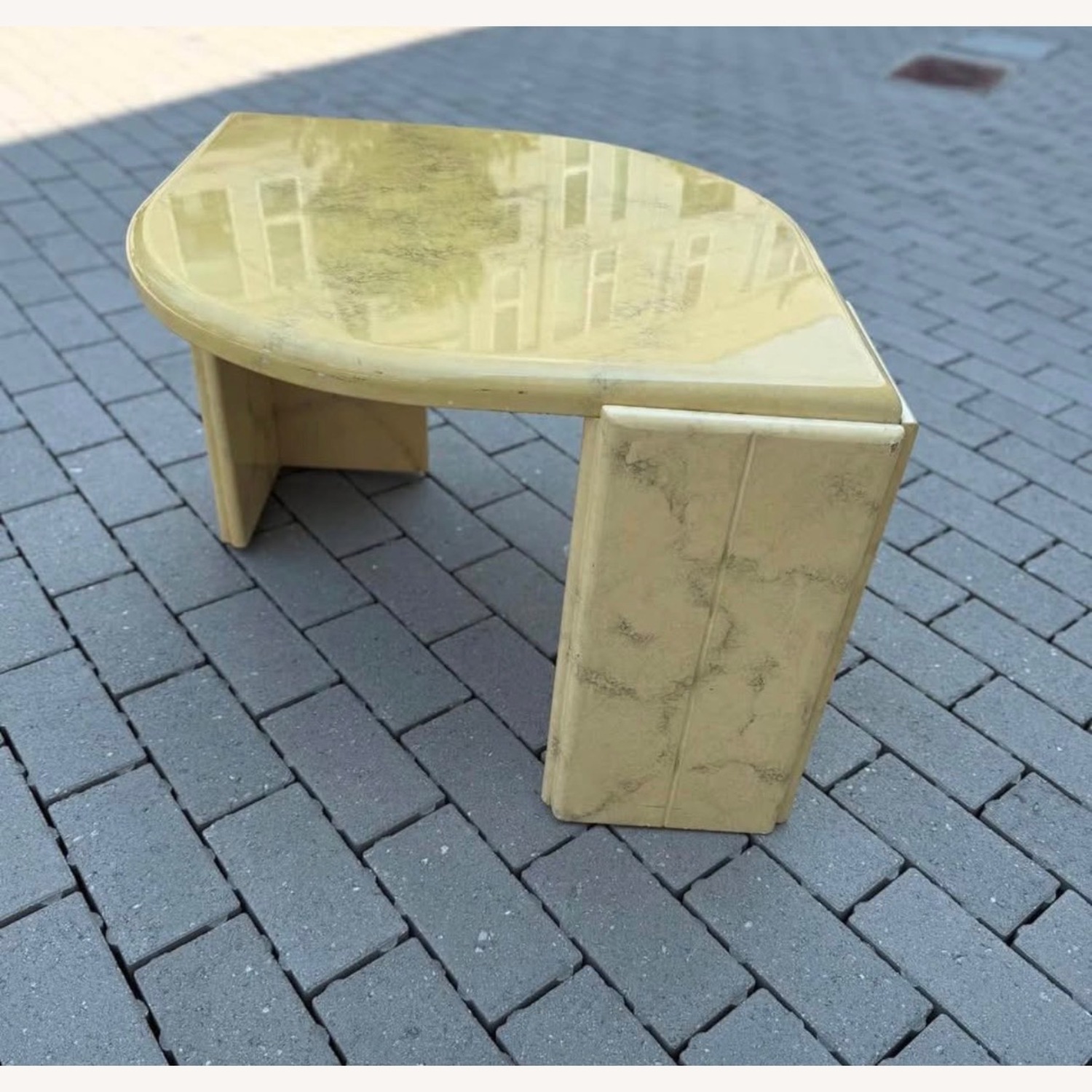 Vintage Eye-Shaped Marble Coffee Table 1980s - image-1