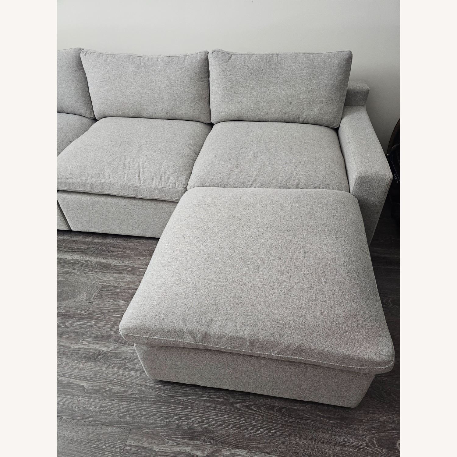 Cozey Ciello 3+ Piece Sectional with Ottoman - image-2