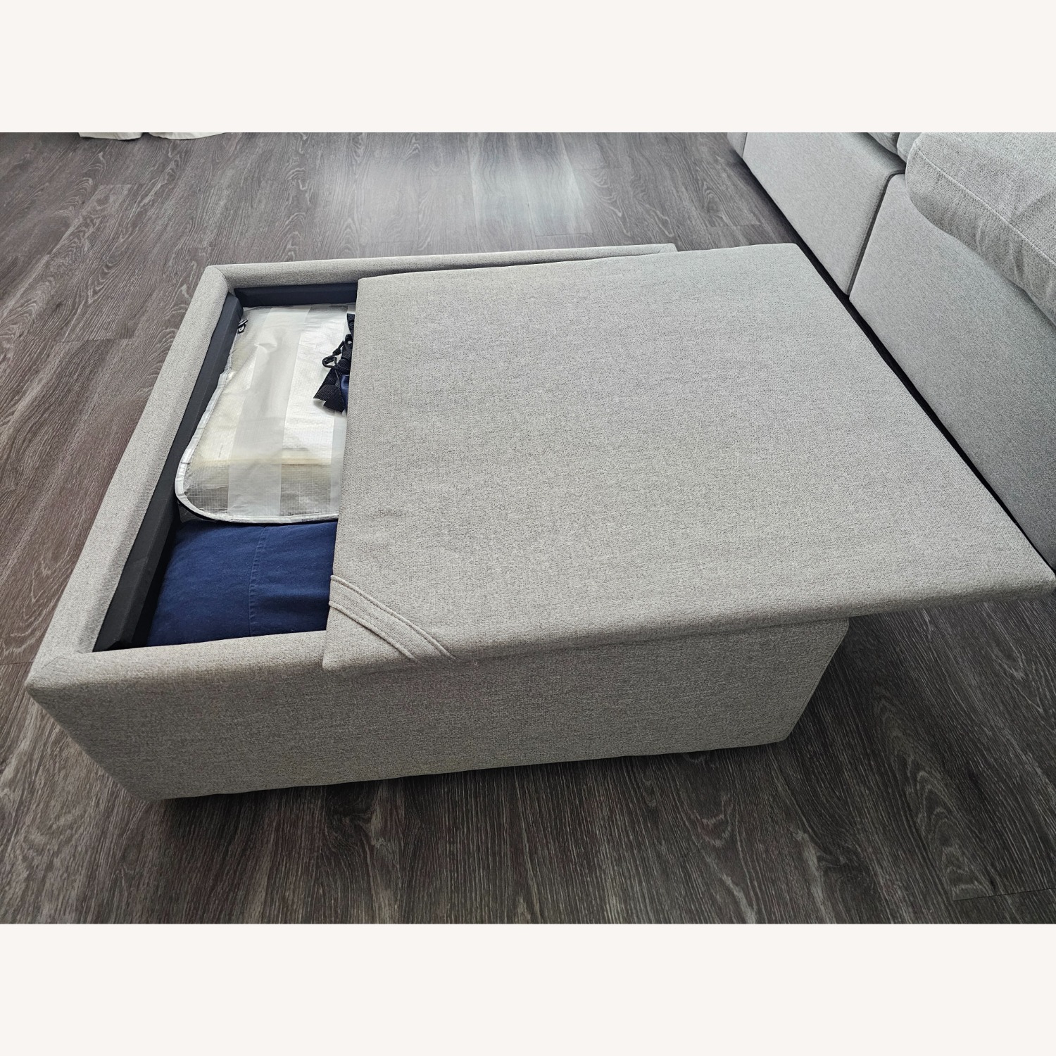 Cozey Ciello 3+ Piece Sectional with Ottoman - image-7