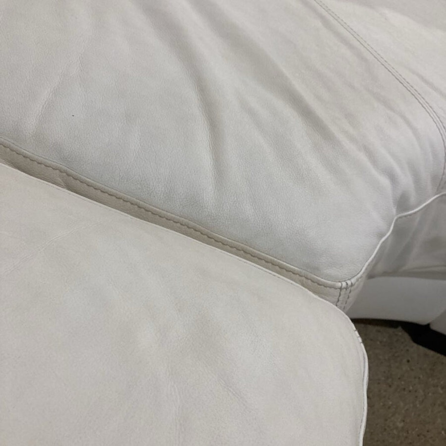 3pc Curved Italian Leather Sectional White - image-7