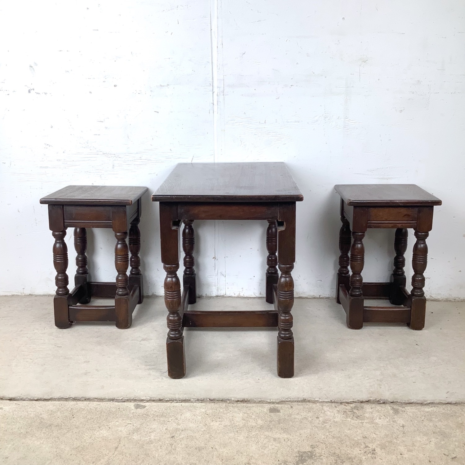 Vintage English-Style Nesting Tables – Set of 3 - image-2
