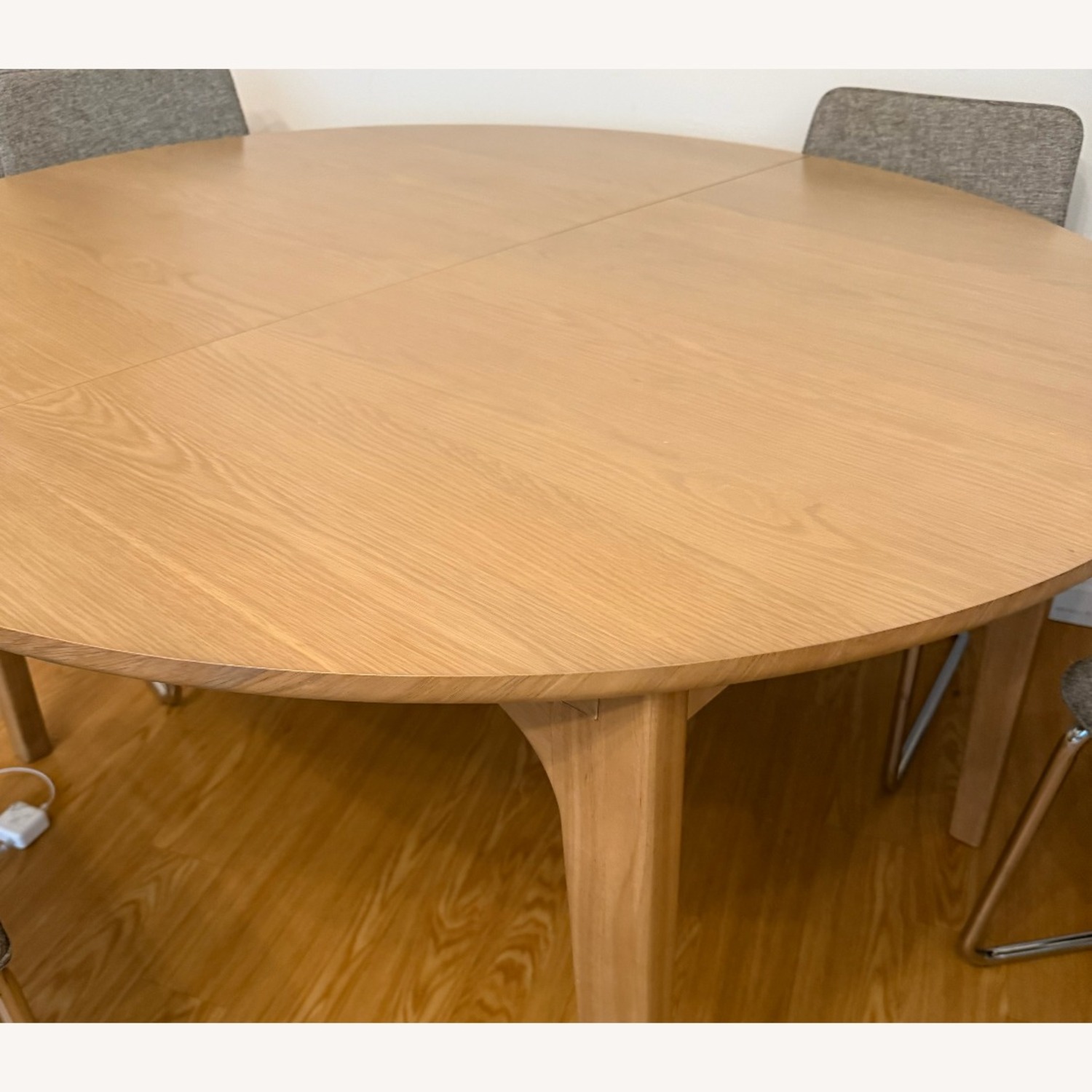 Article Plumas Natural Dining Table - image-2