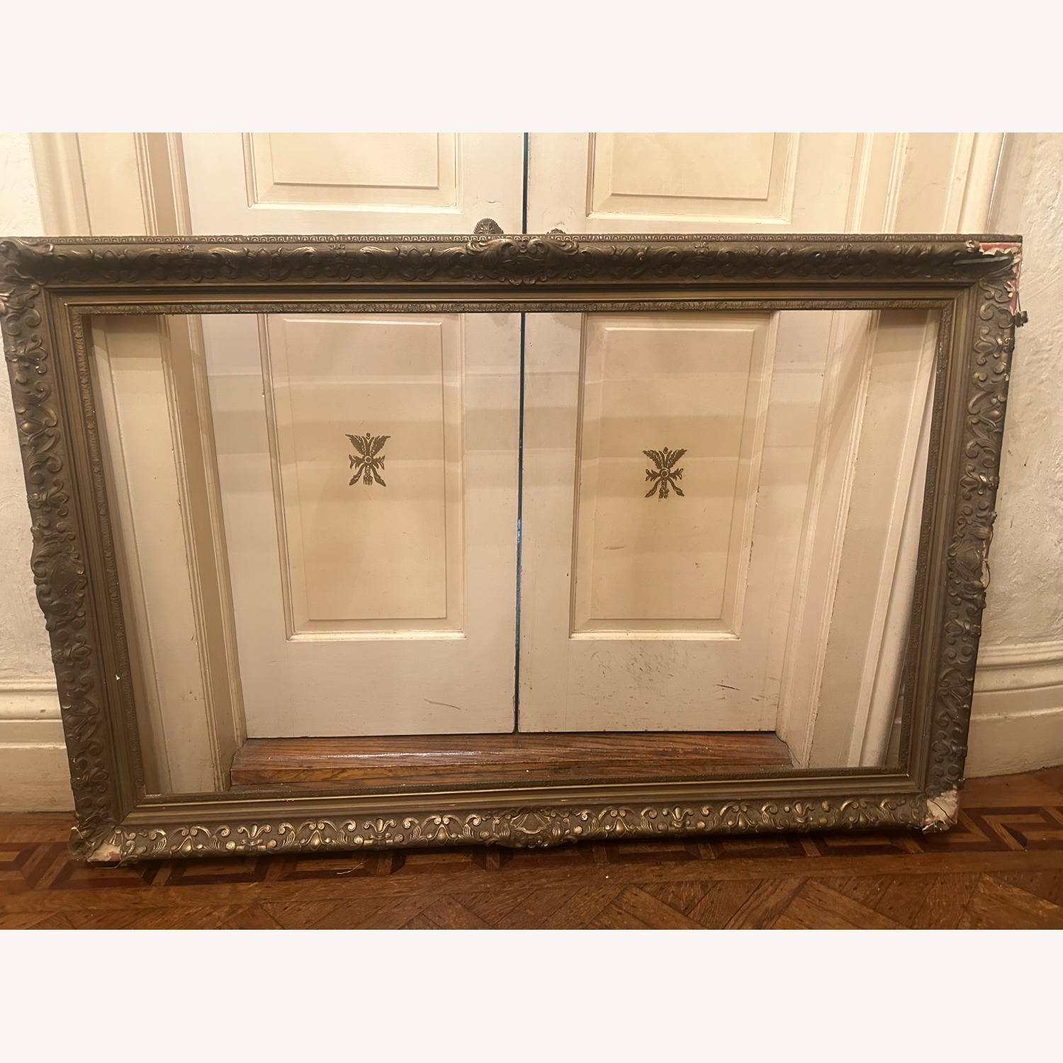 Dark Brown Old Wood Picture Frames - image-4