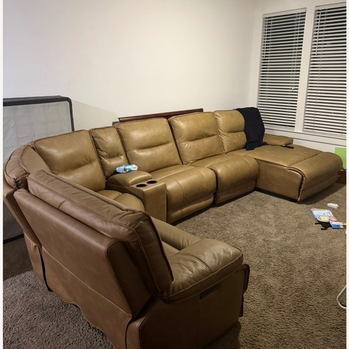 Used Sectional Sofa for sale on AptDeco