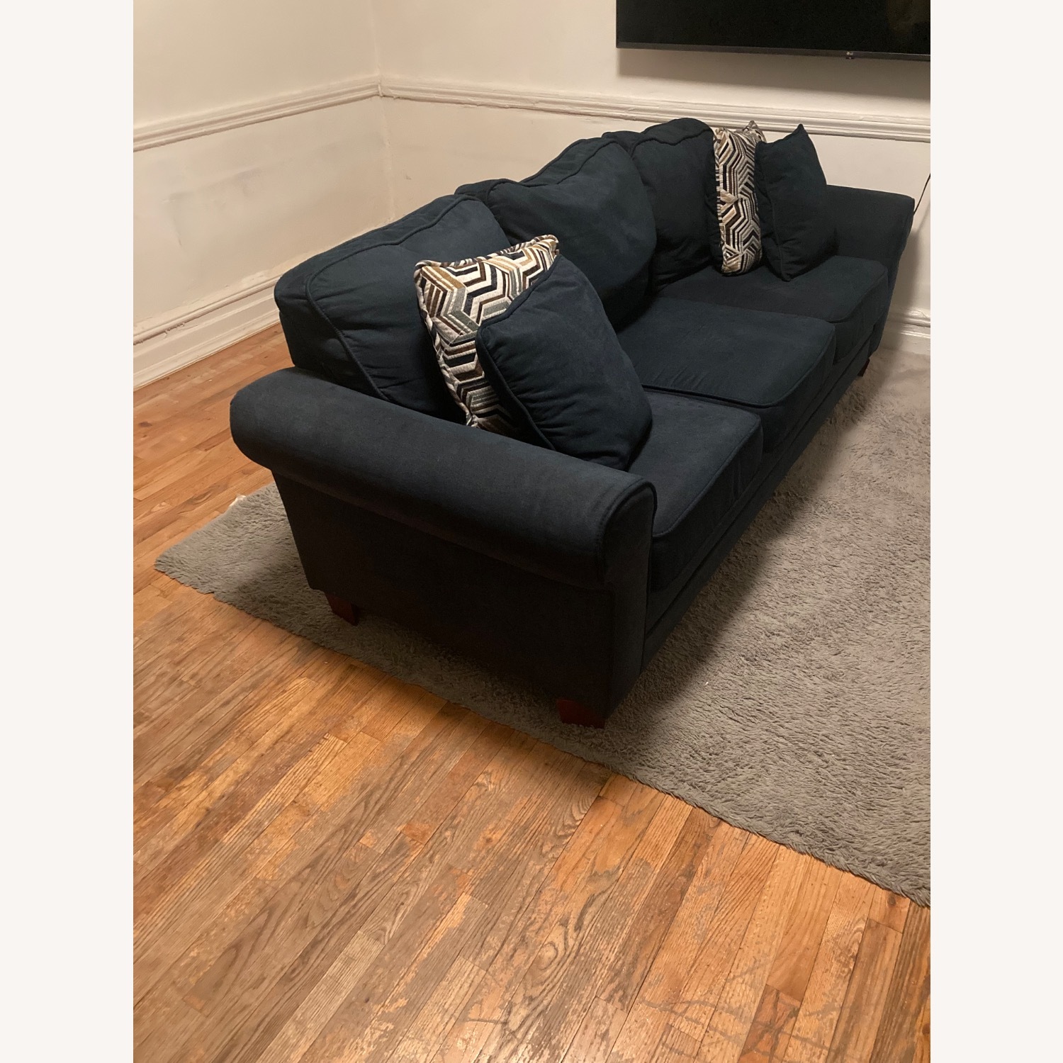 Bob's Discount Furniture Blue 2 Seater Sofa - image-1