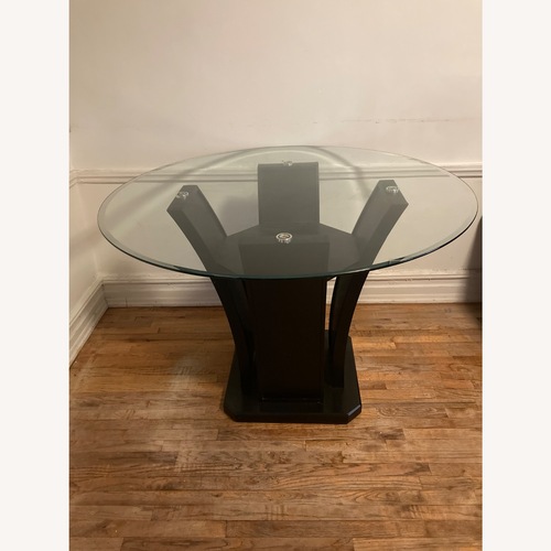 Used Bob's Discount Furniture Dining Table for sale on AptDeco