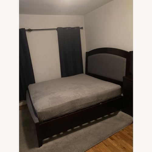 Used Bob's Discount Furniture King Bed for sale on AptDeco