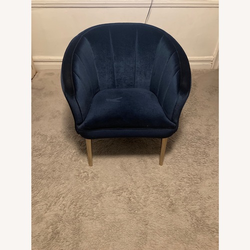 Used Bob’s Discount Accent chair for sale on AptDeco