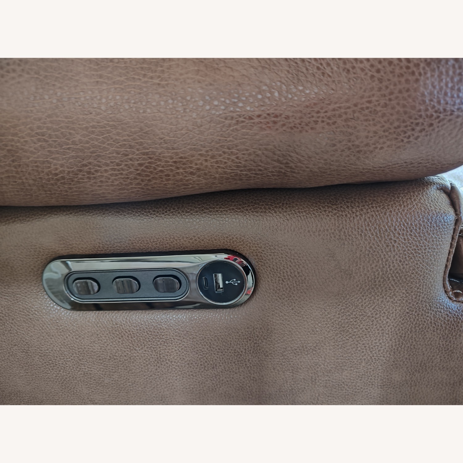 Bassett Parsons Leather 3+ Seater Sofa - image-3