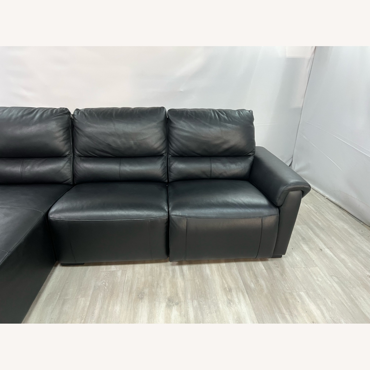 Latitude Run Minnich Power Reclining Sectional - image-3