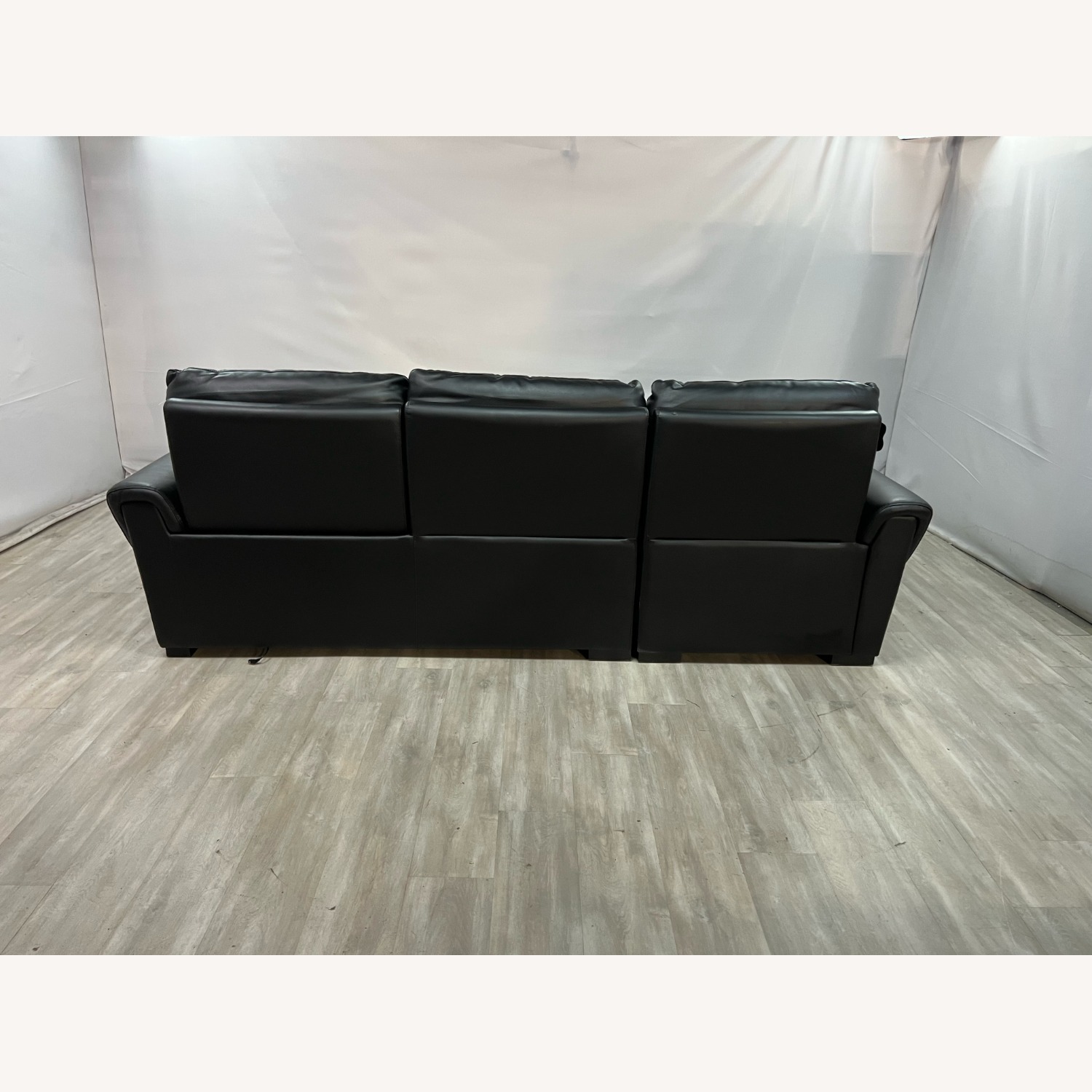 Latitude Run Minnich Power Reclining Sectional - image-5