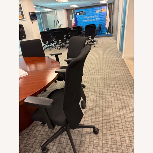 Used Black Office Chairs for sale on AptDeco