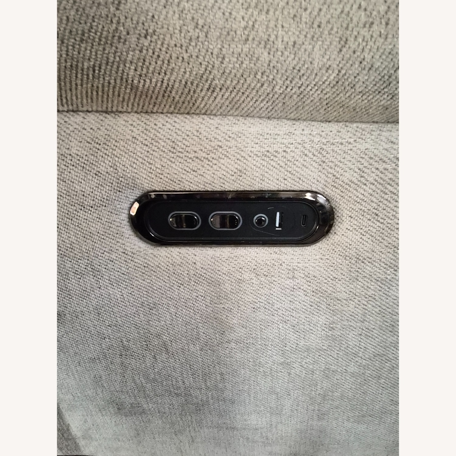 Rooms To Go Weatherford White 2 Seater Sofa - image-5