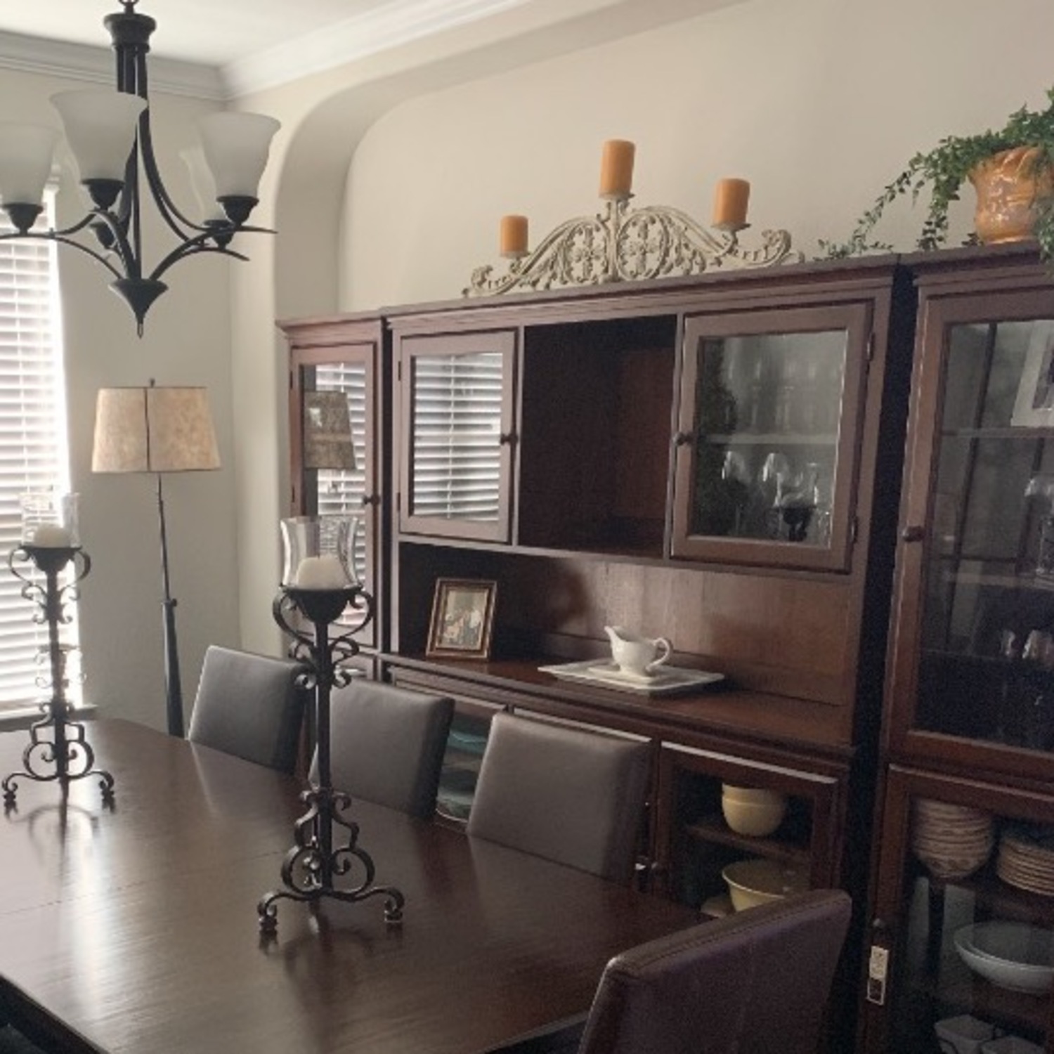 Pottery Barn Tucker Hutch W 2 Cabinets - image-5