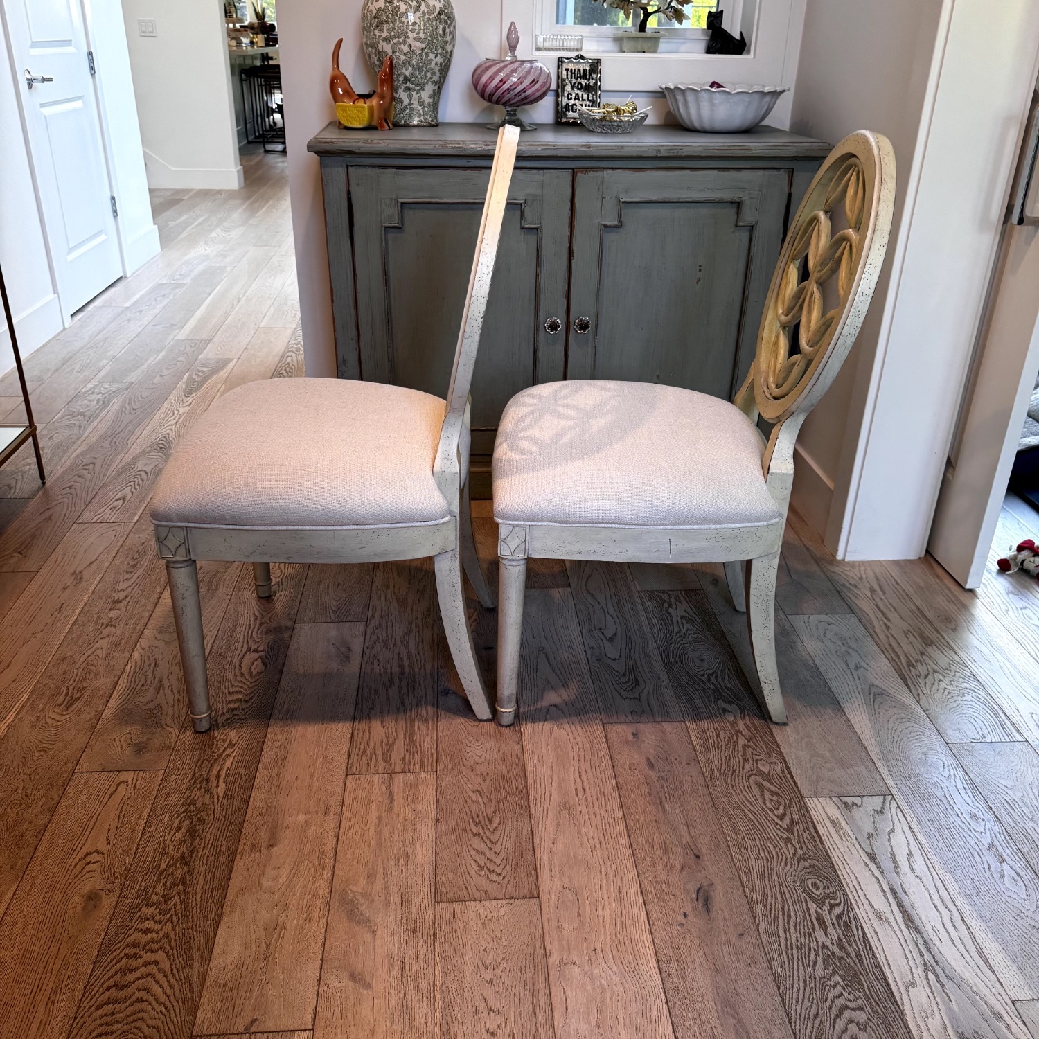 Hooker Furniture Corporation Wood Accent Chairs - image-4