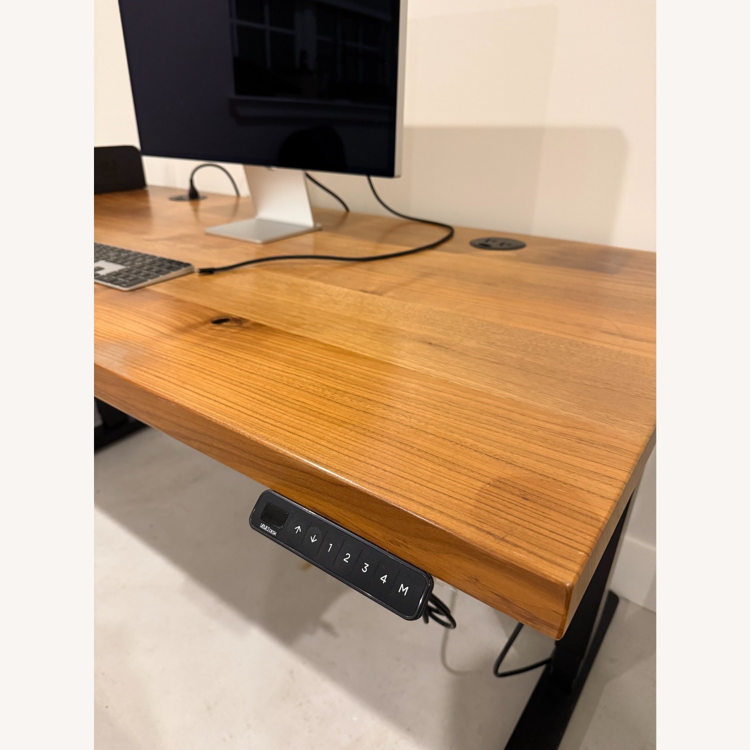 Uplift V3 Standing Desk Light Brown Wood Desk - image-8