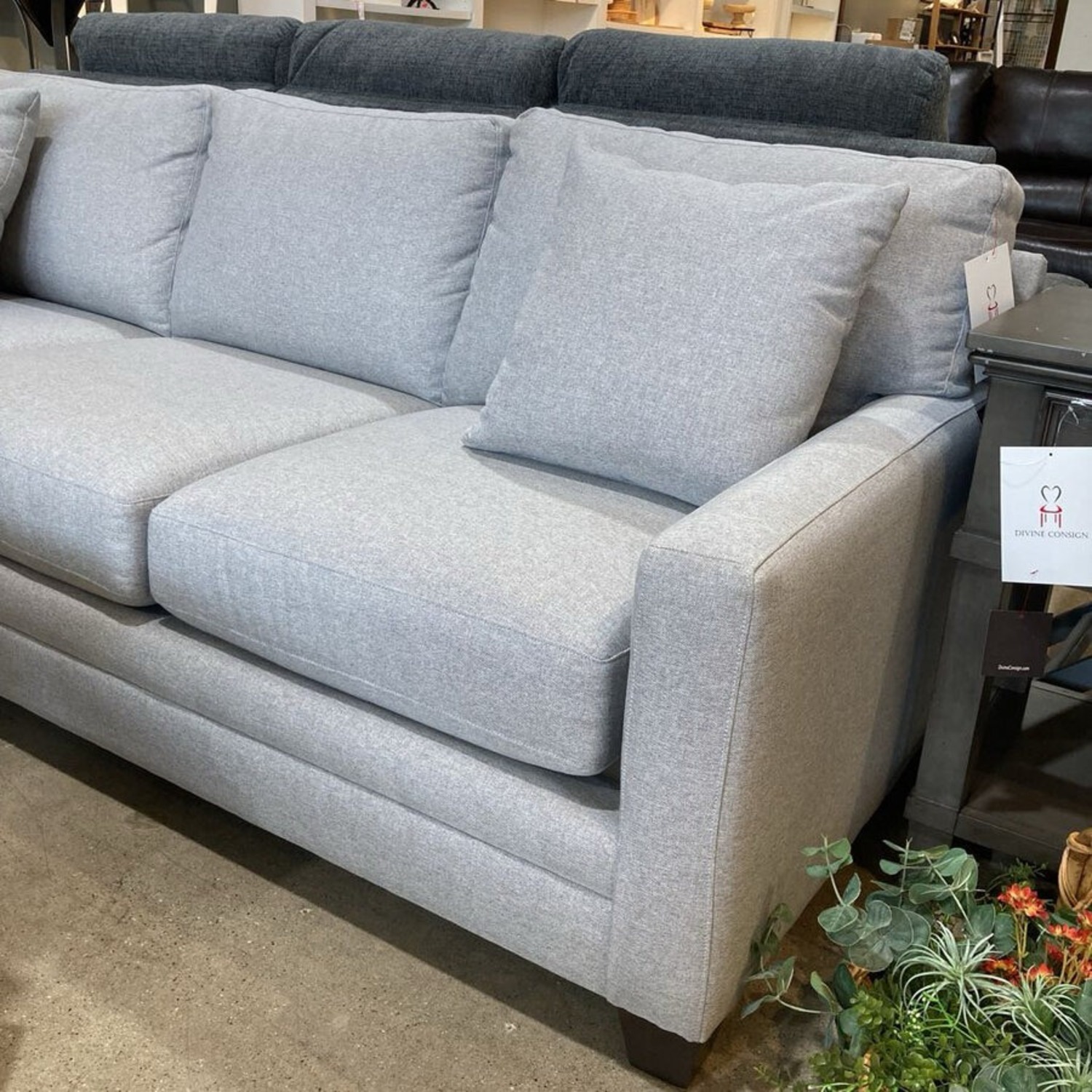 Bassett Carolina Fixed Back Cushion Sofa - image-4