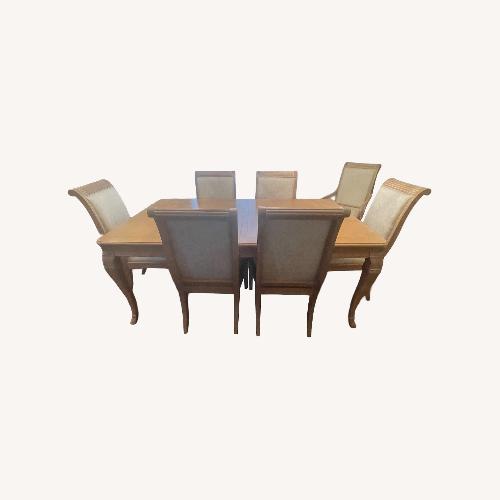 Used Lexington Furniture Natural Wood Dining Table for sale on AptDeco