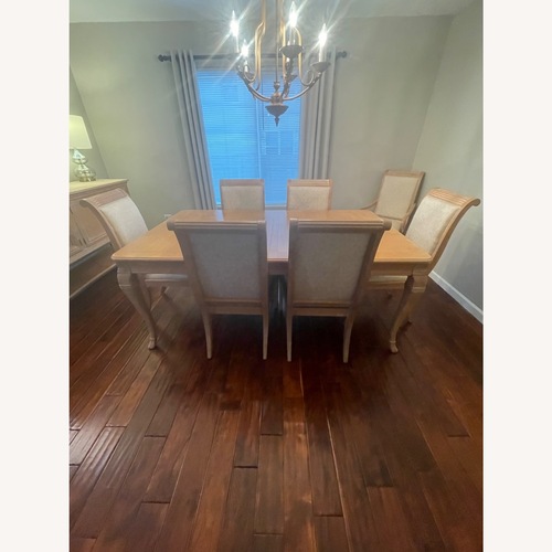 Used Lexington Furniture Natural Wood Dining Table for sale on AptDeco