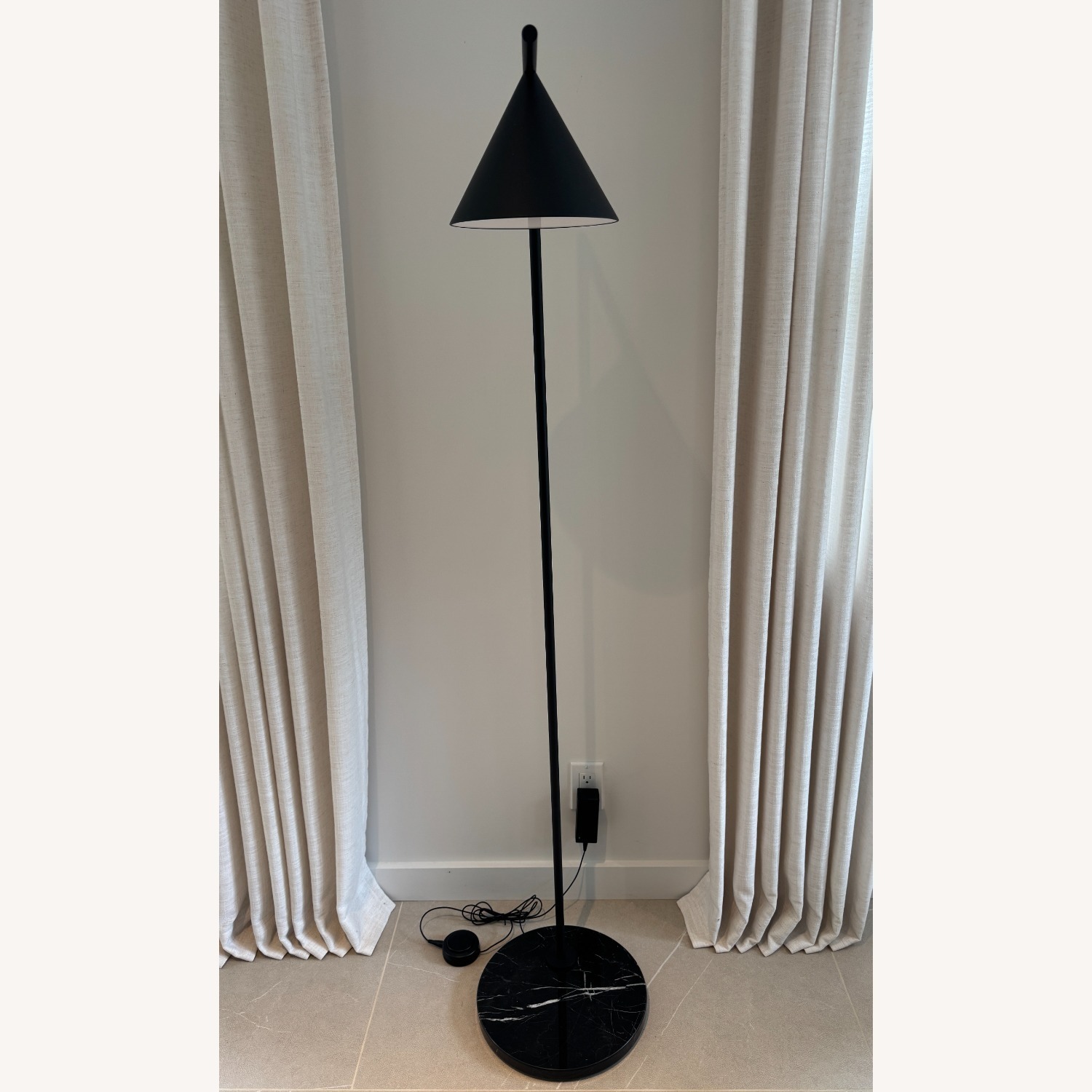 Flos Captain Flint Floor Lamp Black - image-4